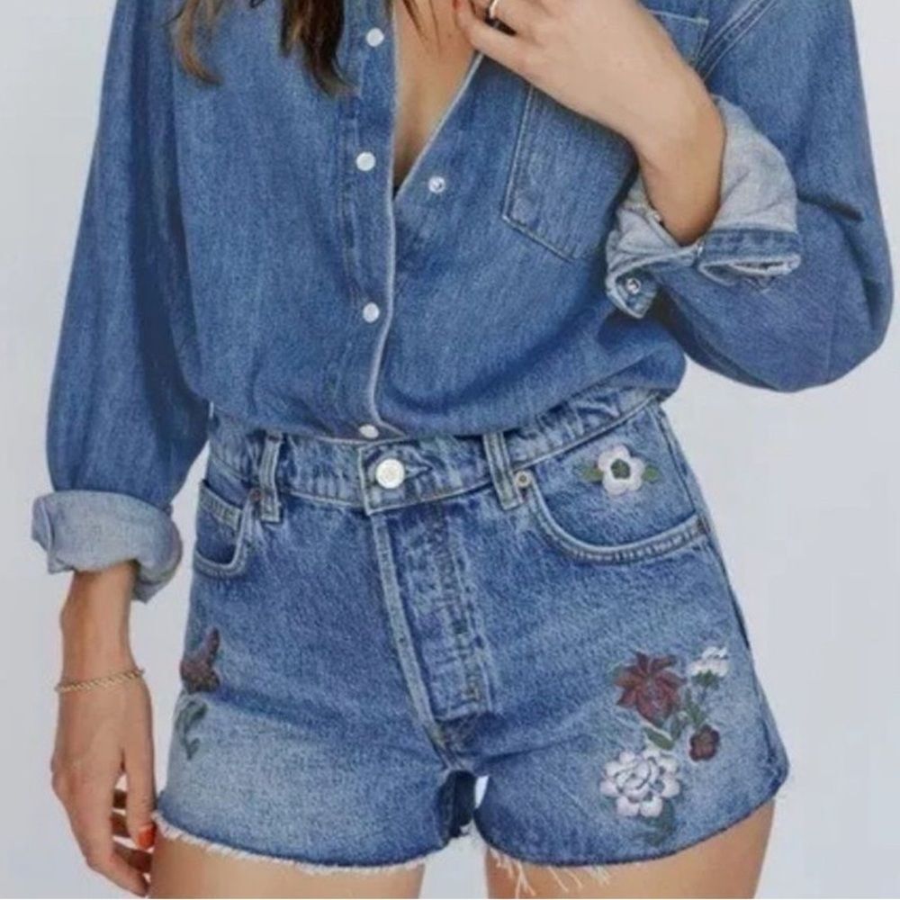 Reformation Charlie Jean Short Fauna Embroidery High Rise Medium Wash Denim